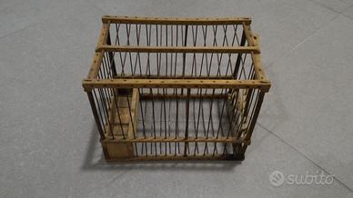 Gabbia per uccelli in legno