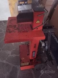 spaccalegna a cardano 