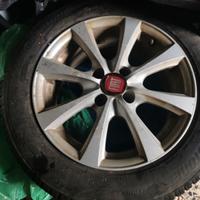 Gomme Bridgestone invernali con cerchi in lega