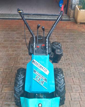 macchina taglia erba