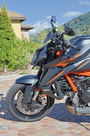 KTM 1390 Super Duke R – 2025 – 6.300 km