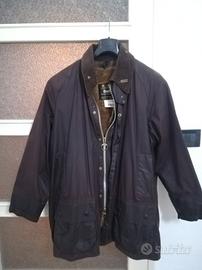 Barbour  lungo - prugna - con sacca cacciatora.