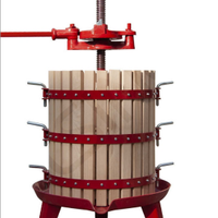 Attrezzature per vino