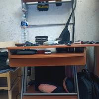 Scrivania per stanzetta 