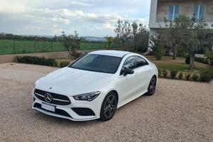 Mercedes Benz CLA 200d Premium AMG Line UNICOPROPR