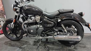 Royal Enfield super meteor 650