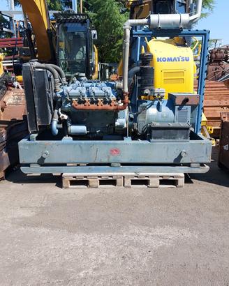 GRUPPO ELETTROGENO STAMEGNA CON MOTORE PERKINS 8 C