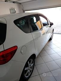 Opel Meriva B turbo gpl 1500€