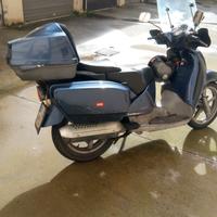 Scarabeo 125  4 tempi