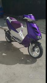 Aprilia sr