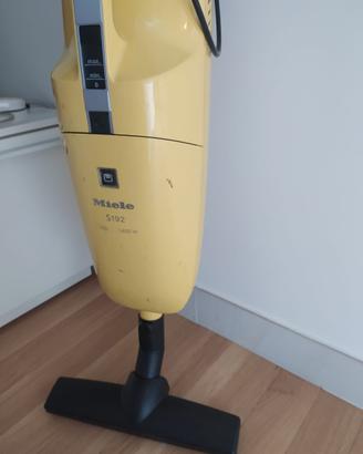 Aspirapolvere miele