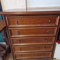 Cassettiera in legno 