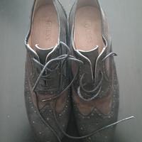 Scarpe da uomo GUESS nere e marroni