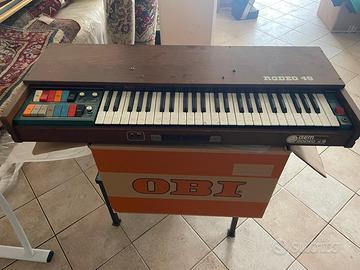 Organo Vintage GEM Rodeo 49 – Analogico Anni '70 –