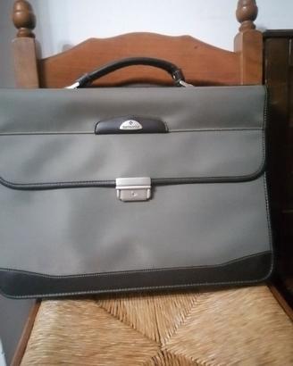 Valigetta Samsonite 24 ore