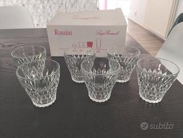 Set di 6 bicchieri da tavola.