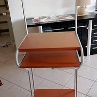 Mobiletto porta pc