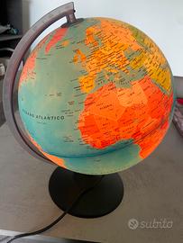 mappamondo luminoso 