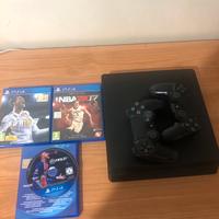 Playstation 4 Slim con giochi