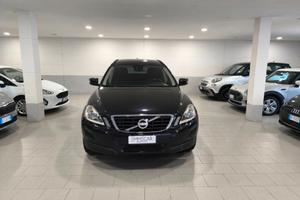 Volvo XC 60 XC60 D5 AWD Summum