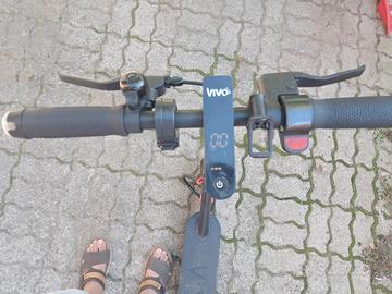 monopattino vivobike 