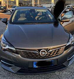 Opel Astra Sports Tourer S&S
