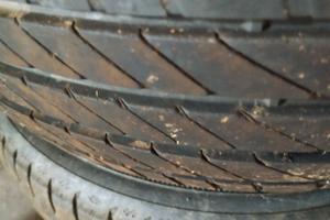pneumatici 185/60R14