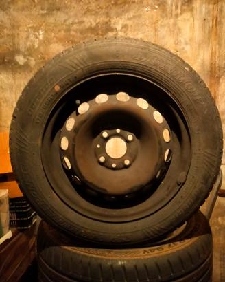 cerchi fiat 500  R14  in ferro