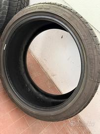 Gomme Milestone