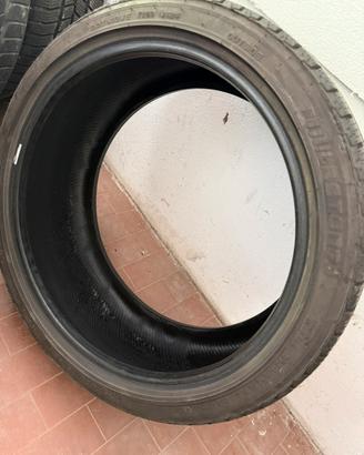 Gomme Milestone