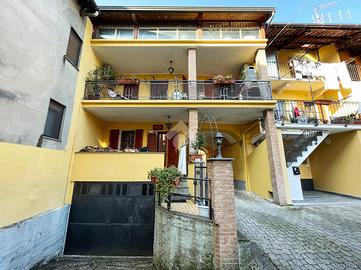 CASA SEMINDIPENDENTE A BANCHETTE