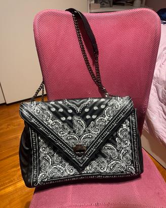 Borsa Pandorina