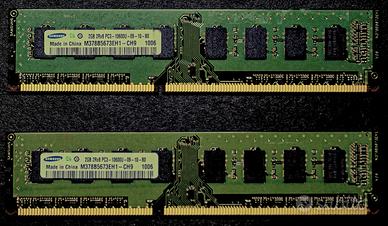 RAM  2x2GB
