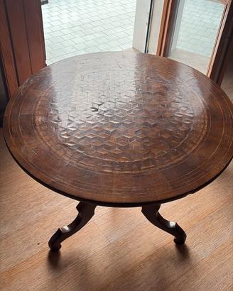 Tavolo sorrentino antico – Diametro 70 Altezza 55