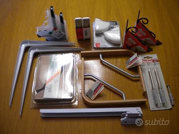 6 SUPPORTI MENSOLE-DIVERSI DESIGN, MATERIALE, MISU