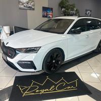 Skoda Octavia 2.0 TDI EVO SCR 200 CV DSG Wagon RS