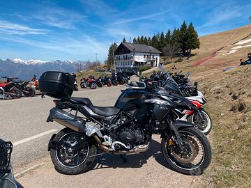 Benelli TRK 502X
