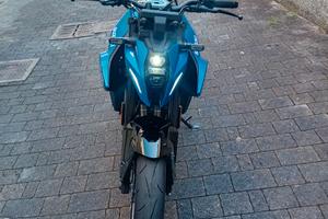 Moto suzuki GSX-8S EVO
