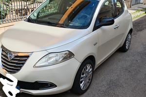 Lancia y 1.3 multijet diesel anno 2012 