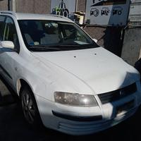FIAT STILO 1.9 JTD 2004 192A1000 PER RICAMBI