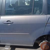 CHEVROLET MAZDA 5 2011 PORTA POSTERIORE SX