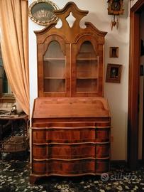 Trumeau in legno impiallacciato con ribaltina