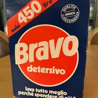 Scatola di detersivi vintage Bravo