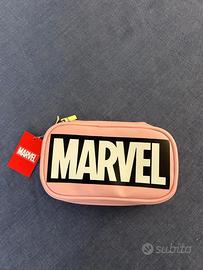 Astuccio Marvel rosa