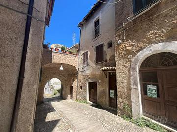 3 LOCALI A SUBIACO