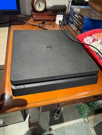 Ps4 slim nuovissima