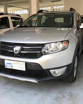 Dacia Sandero Stepway 900 TCe - Autonavigli
