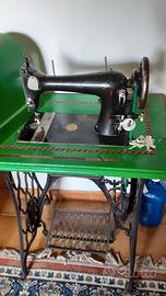 MACCHINA DA CUCIRE ANNI 30