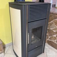 Stufa a pellet Cadel modello Venus