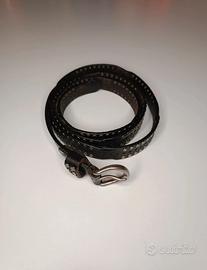 Cintura Yoschi pelle con borchie 115 cm 2 cm rock